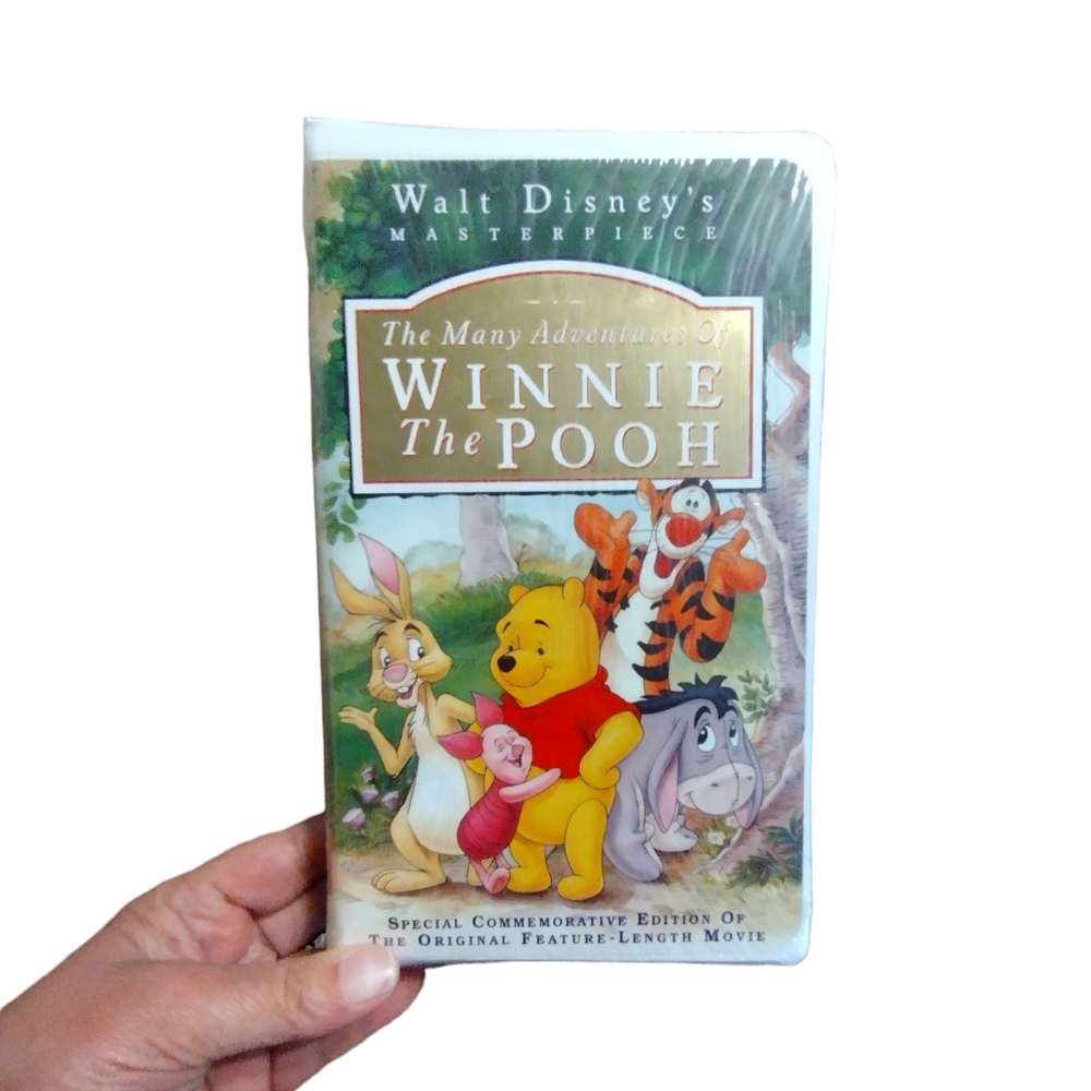 NIB SEALED The Many Adventures of Winnie the Pooh - Walt Disney's MasterpieceVHS